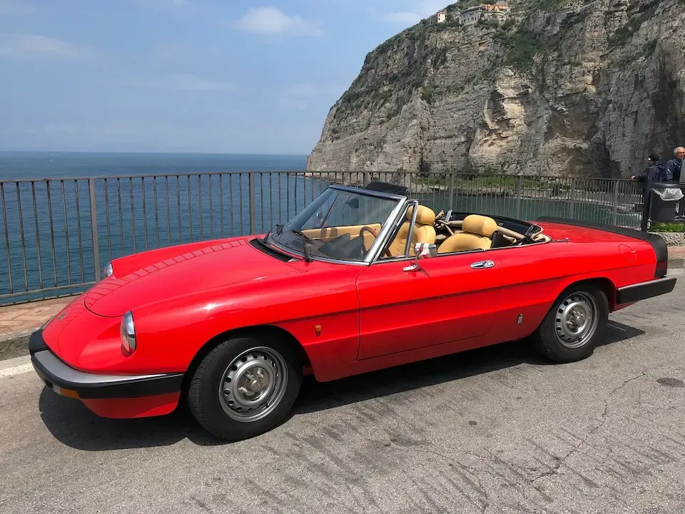 Alfa Romeo Spider Series IV — Red, vintage car for hire in Sorrento