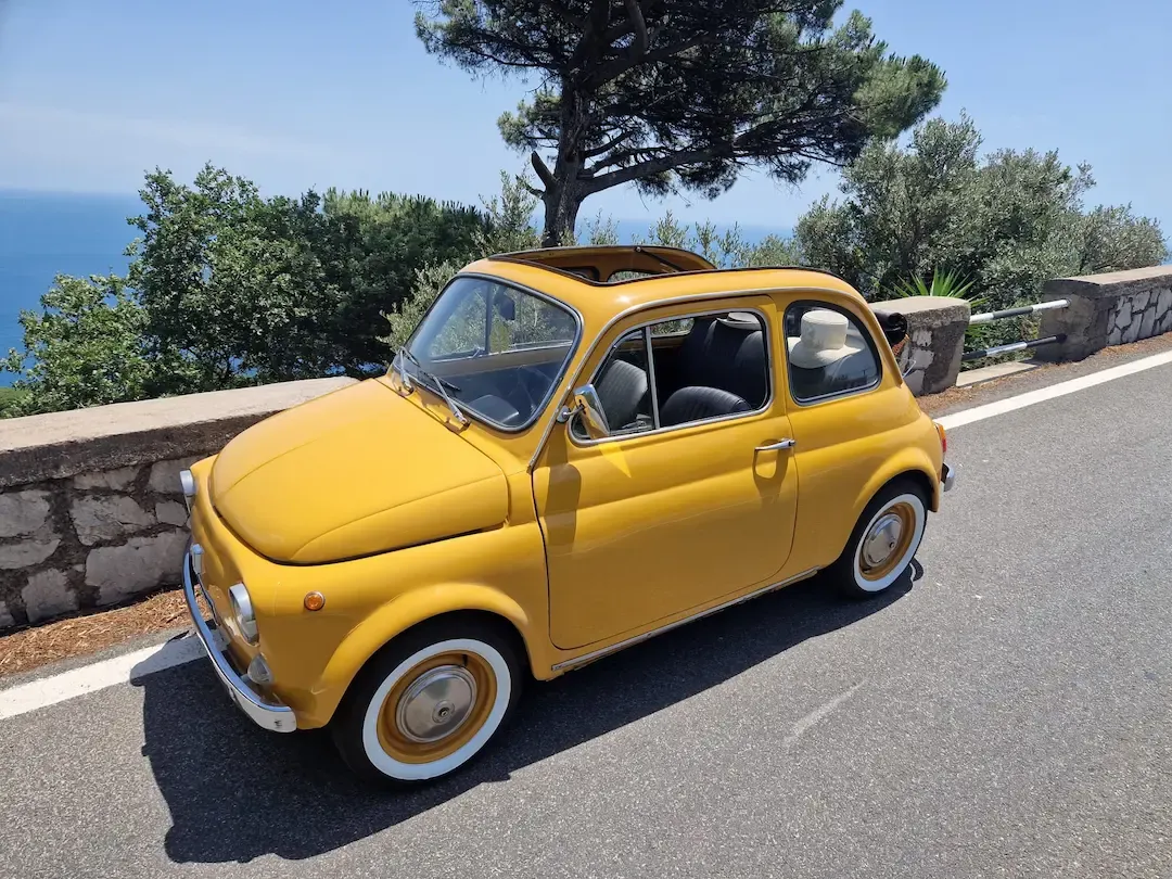 Fiat 500 L — Yellow, vintage car for hire in Sorrento
