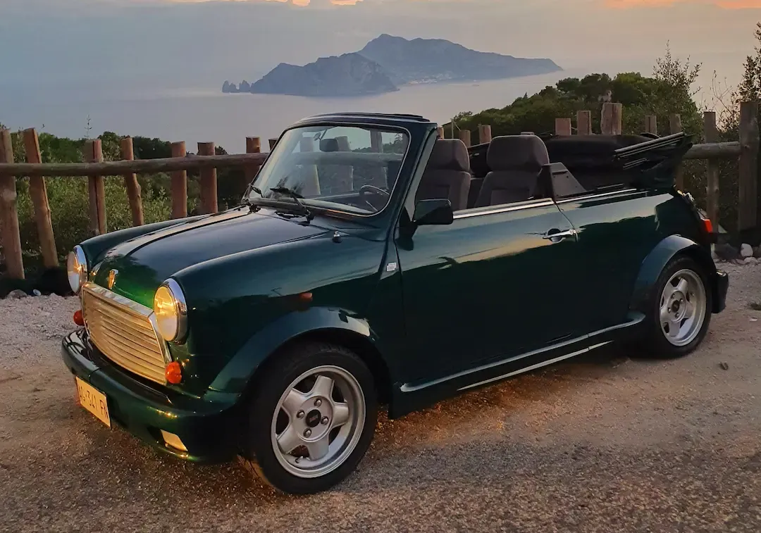 Mini Cooper Cabriolet, vintage car for hire in Sorrento